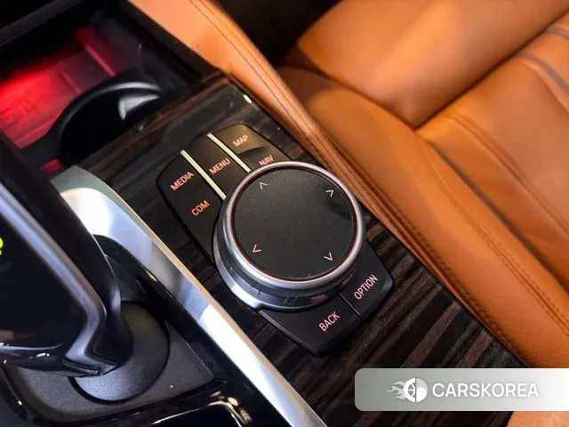 BMW 5 Series (G30) 2020 Серый из Кореи, фото 6