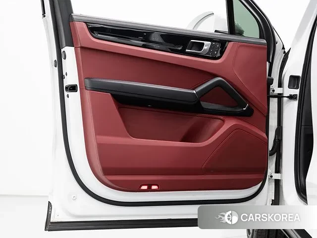 Porsche Cayenne (PO536) 2023 Белый из Кореи, фото 6