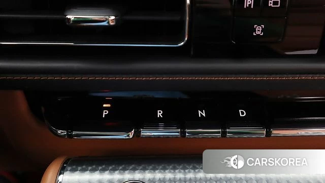 Lincoln Aviator 2nd generation 2021 Белый из Кореи, фото 6