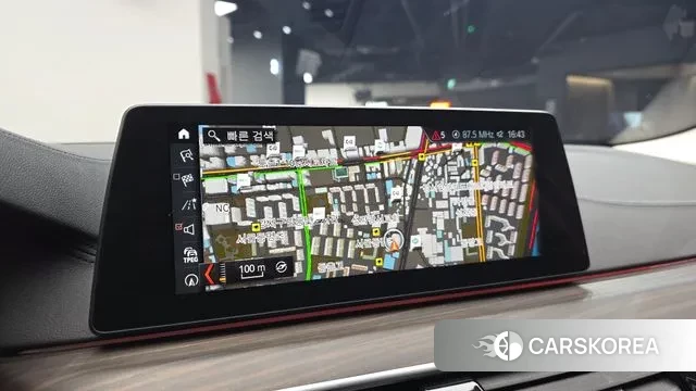 BMW 5 Series (G30) 2018 Белый из Кореи, фото 6