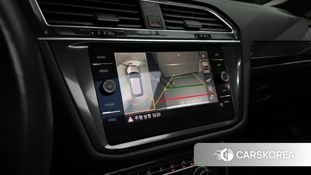 Volkswagen Tiguan Allspace 2020 Белый из Кореи, фото 6