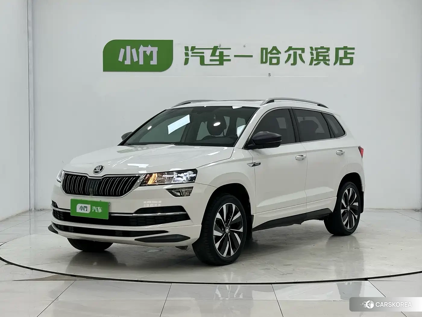Skoda Karoq 2022 Белый из Китая, фото 6