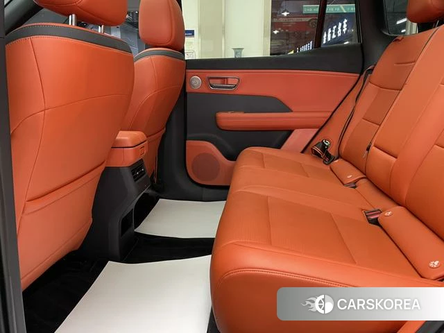 Toyota Platinum Wisdom 3X 2025 Серебристо-серый из Китая, фото 6