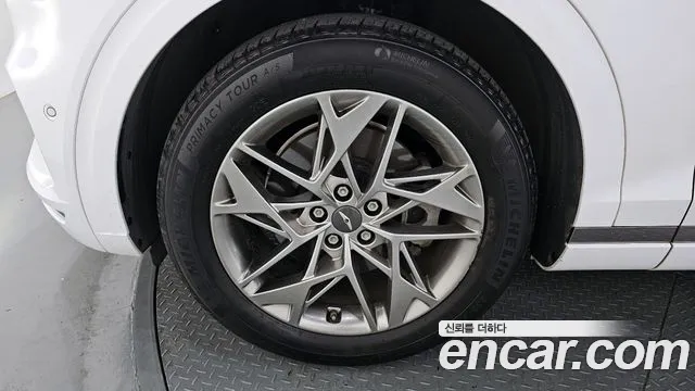 Genesis GV70 2022 Белый из Кореи, фото 6