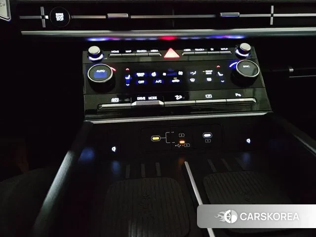 Hyundai Santa Fe (MX5) 2023 Серый из Кореи, фото 6