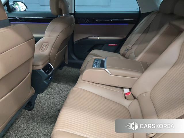 Hyundai Grandeur Hybrid (GN7) 2023 Темно-зеленый из Кореи, фото 6