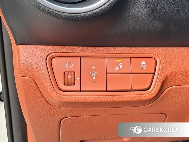 Kia The New K3 2nd generation 2023 Белый из Кореи, фото 6
