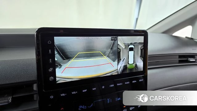 Hyundai Staria 2023 Желтый из Кореи, фото 6