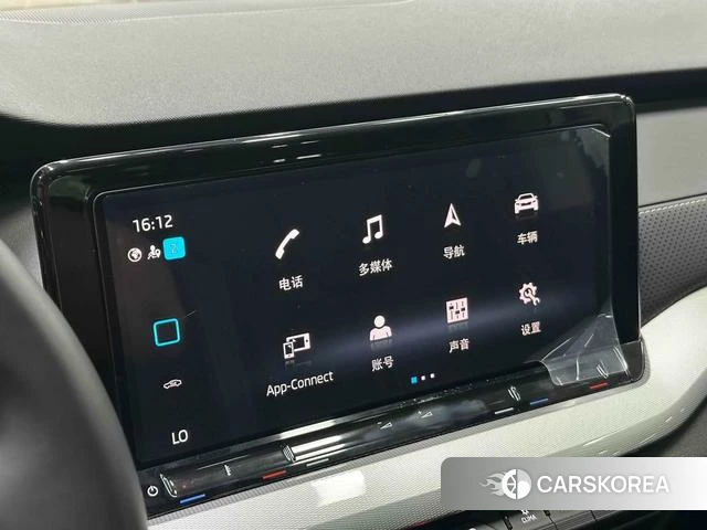 Skoda Octavia 2024 Белый из Китая, фото 6