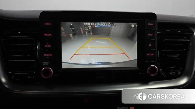 Kia Stonic 2018 Белый из Кореи, фото 6