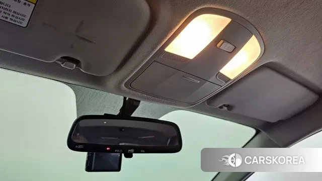 Kia Stonic 2018 Белый из Кореи, фото 6