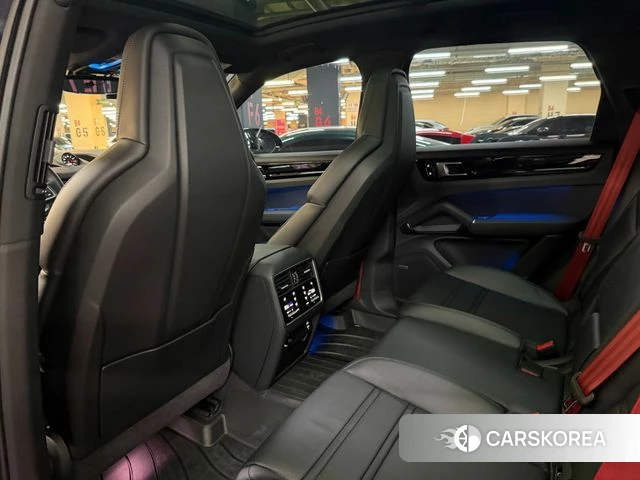 Porsche Cayenne (PO536) 2021 Черный из Кореи, фото 6