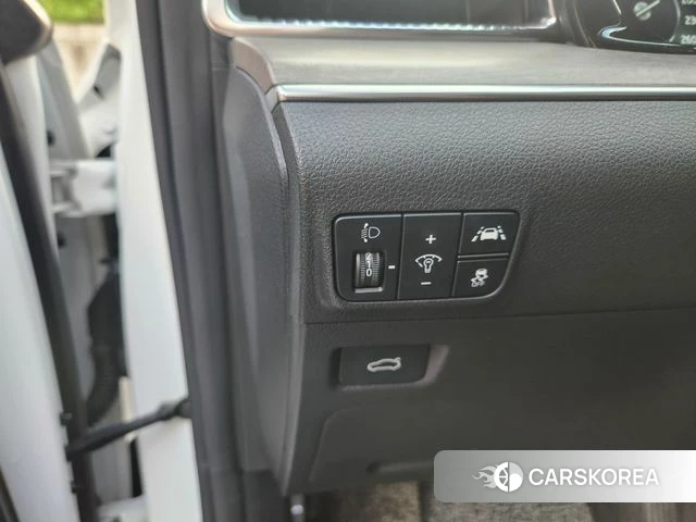 Kia K5 3rd generation 2023 Белый из Кореи, фото 6