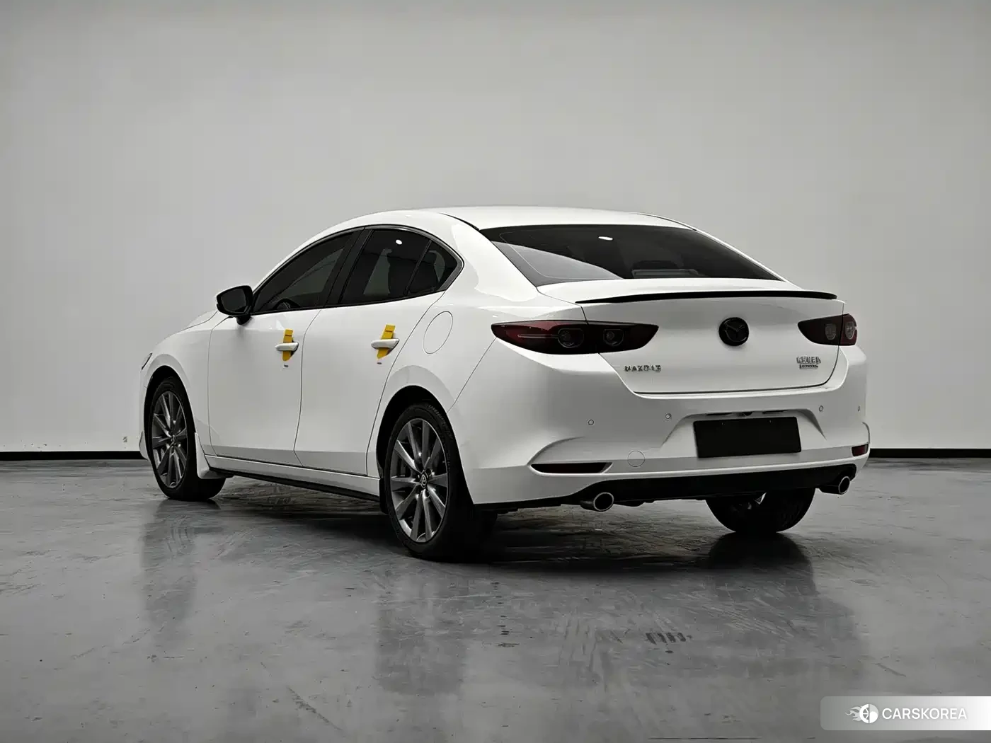 Mazda 3 2024 Белый из Китая, фото 6