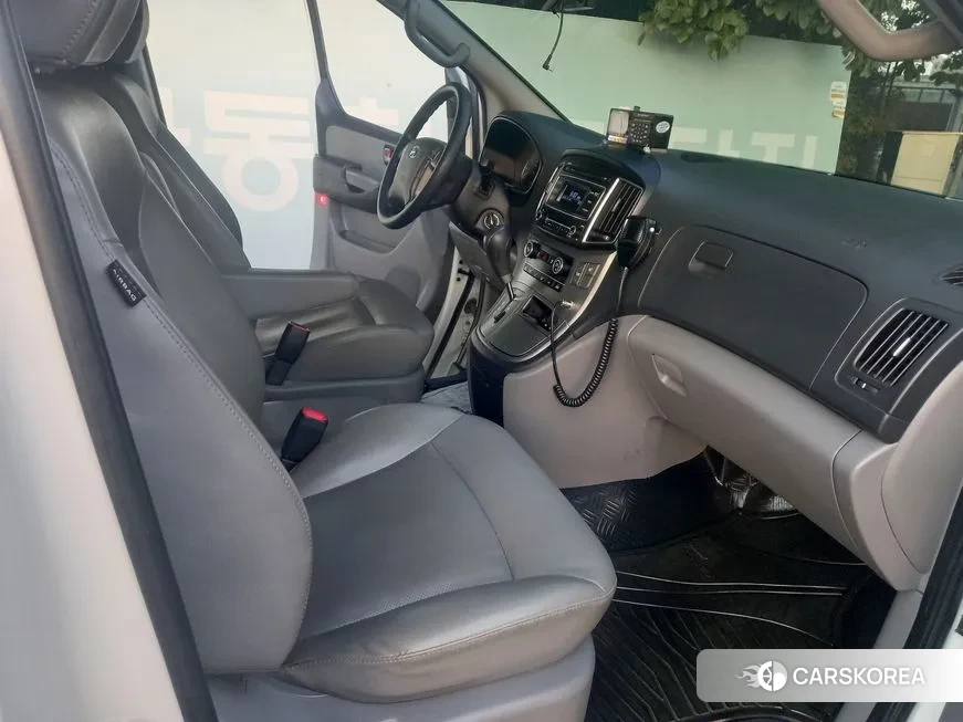 Hyundai The New Grand Starex 2018 Белый из Кореи, фото 6