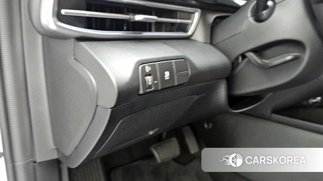 Hyundai The New Avante (CN7) 2023 Белый из Кореи, фото 6