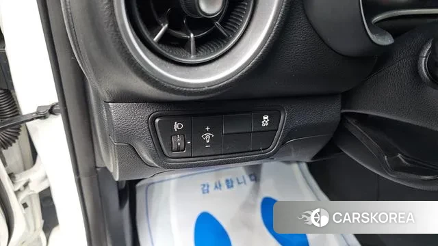 Kia The New K3 2nd generation 2021 Белый из Кореи, фото 6