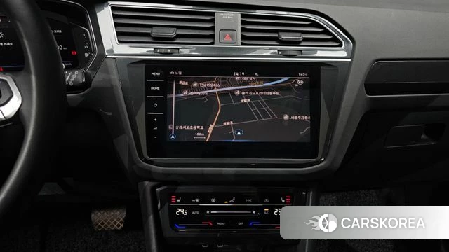 Volkswagen Tiguan second Generation 2023 Черный из Кореи, фото 6