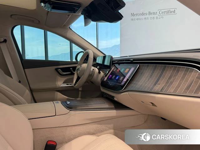 Mercedes-Benz E-Class W214 2026 Белый из Кореи, фото 6