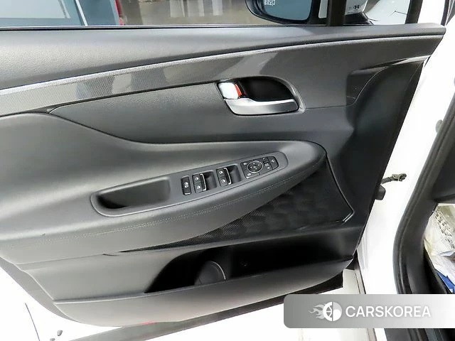 Hyundai The New Santa Fe 2022 Белый из Кореи, фото 6