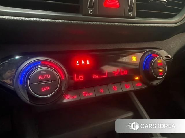Kia The New K3 2nd generation 2022 Белый из Кореи, фото 6
