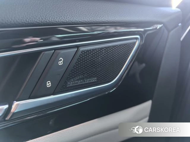 Volkswagen Tourang 2022 Черный из Китая, фото 6
