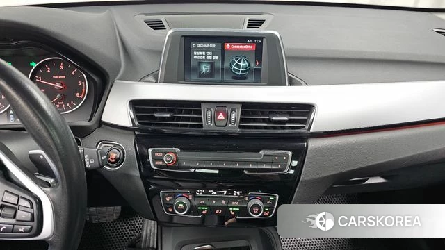 BMW X1 (F48) 2018 Белый из Кореи, фото 6