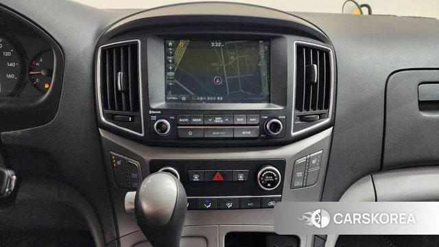 Hyundai The New Grand Starex 2018 Желтый из Кореи, фото 6