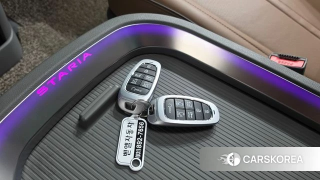 Hyundai Staria 2021 Черный из Кореи, фото 6