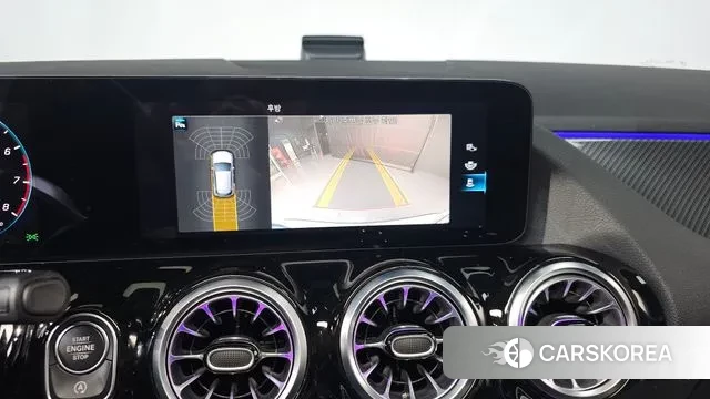 Mercedes-Benz GLA - Class H247 2023 Белый из Кореи, фото 6