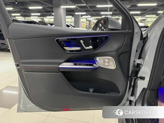 Mercedes-Benz GLC-Class X254 2026 Серебристо-серый из Кореи, фото 6