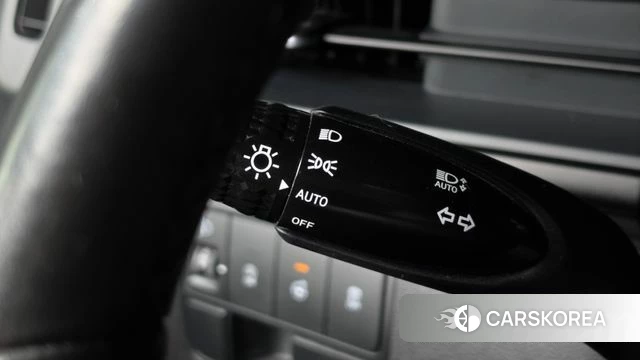 Hyundai Staria 2023 Белый из Кореи, фото 6