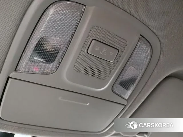 Kia Niro Plus 2022 Серебряный из Кореи, фото 6