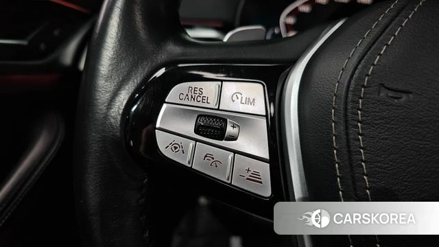BMW 5 Series (G30) 2019 Белый из Кореи, фото 6