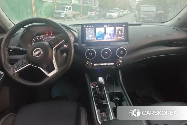 Nissan Xuan Yi 2023 Белый из Китая, фото 6