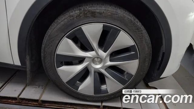 Tesla Model Y id 2670612 из Кореи 6