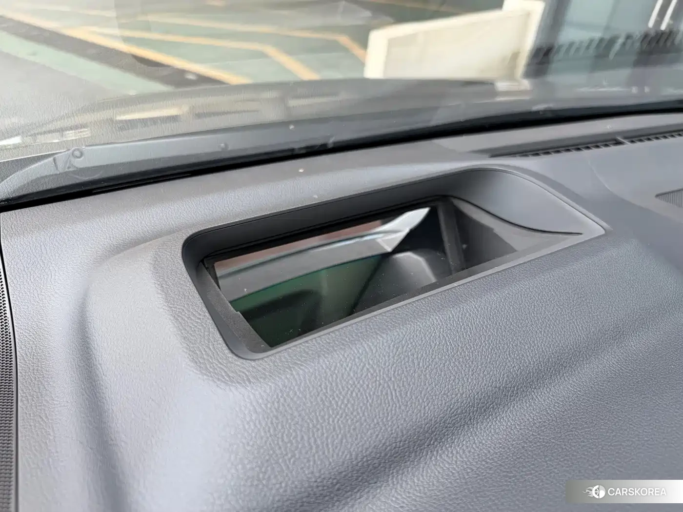 Toyota Vellfire 2024 Silver/gray из Китая, фото 6