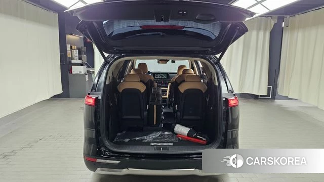 Kia Carnival 4th generation 2023 Черный из Кореи, фото 6