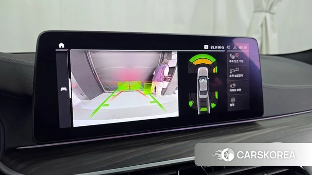 BMW 5 Series (G30) 2020 Белый из Кореи, фото 6