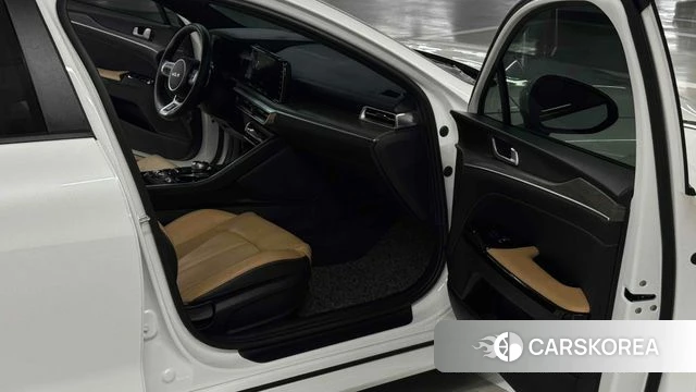 Kia K5 3rd generation 2021 Белый из Кореи, фото 6