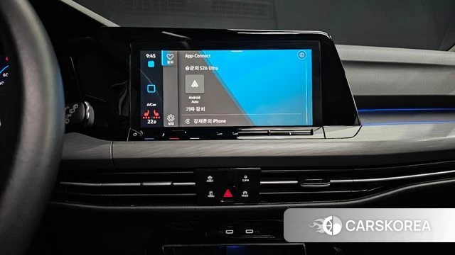 Volkswagen Golf 8th Generation 2023 Белый из Кореи, фото 6