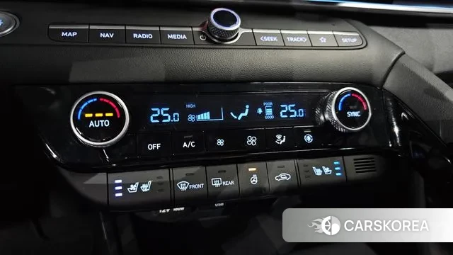 Hyundai The New Avante (CN7) 2024 Белый из Кореи, фото 6