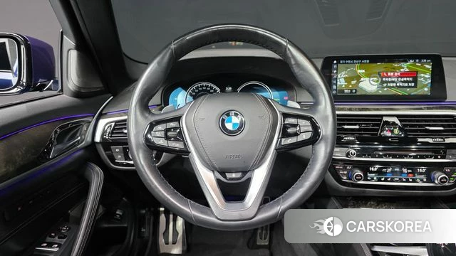 BMW 5 Series (G30) 2018 Синий из Кореи, фото 6
