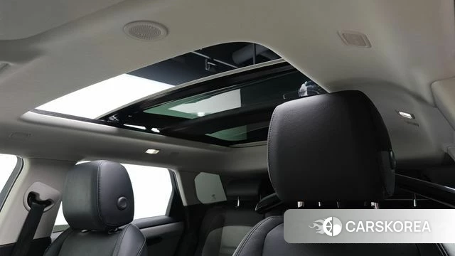 Land Rover Range Rover Evoque 2nd Generation 2024 Черный из Кореи, фото 6