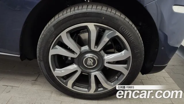 Rolls-Royce Cullinan id 2563823 из Кореи 6