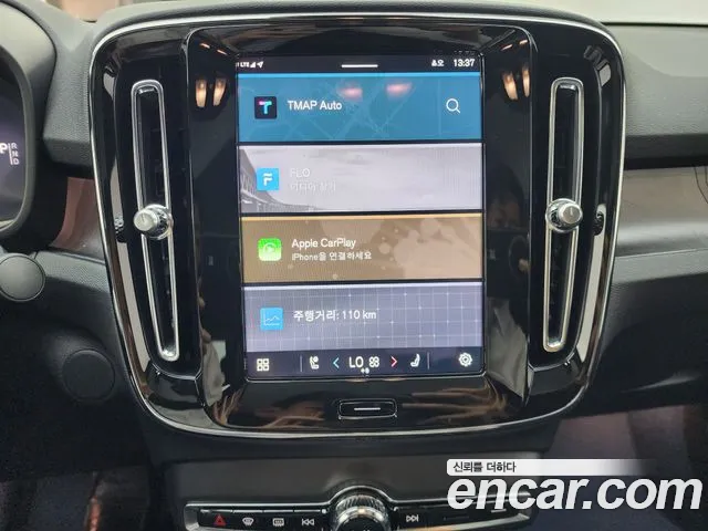 Volvo C40 Richards 2024 Белый из Кореи, фото 6