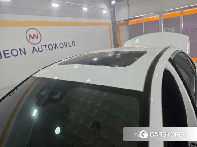 Mercedes-Benz E-Class W213 2022 Белый из Кореи, фото 6