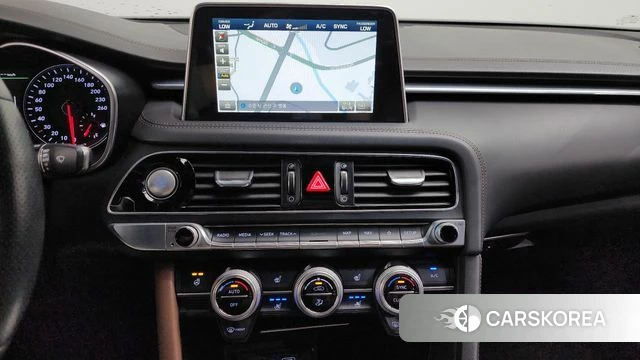 Genesis G70 2018 Черный из Кореи, фото 6