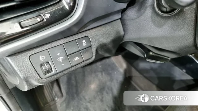 Kia Stonic 2020 Белый из Кореи, фото 6