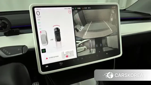 Tesla Model Y 2021 Черный из Кореи, фото 6